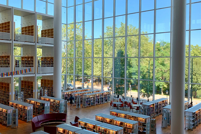 Universities & research centres